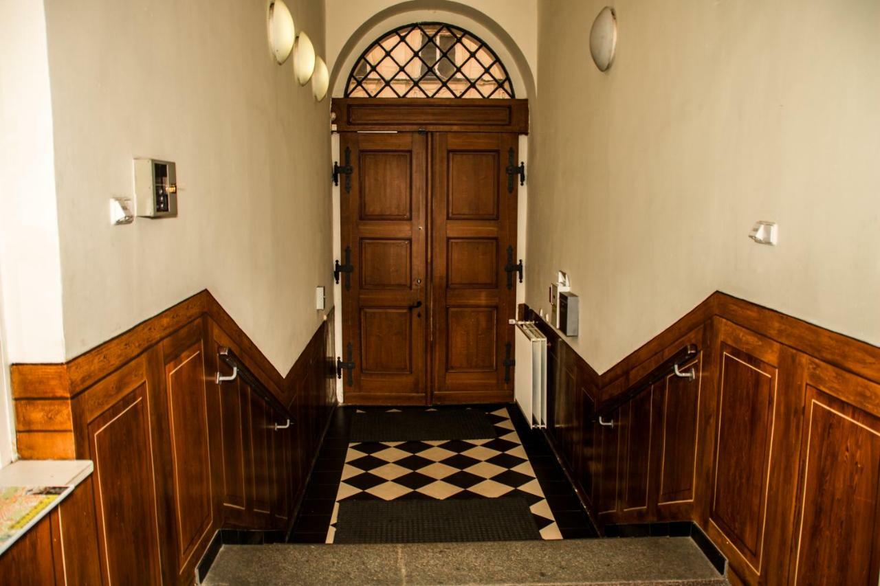 Hostel In School *