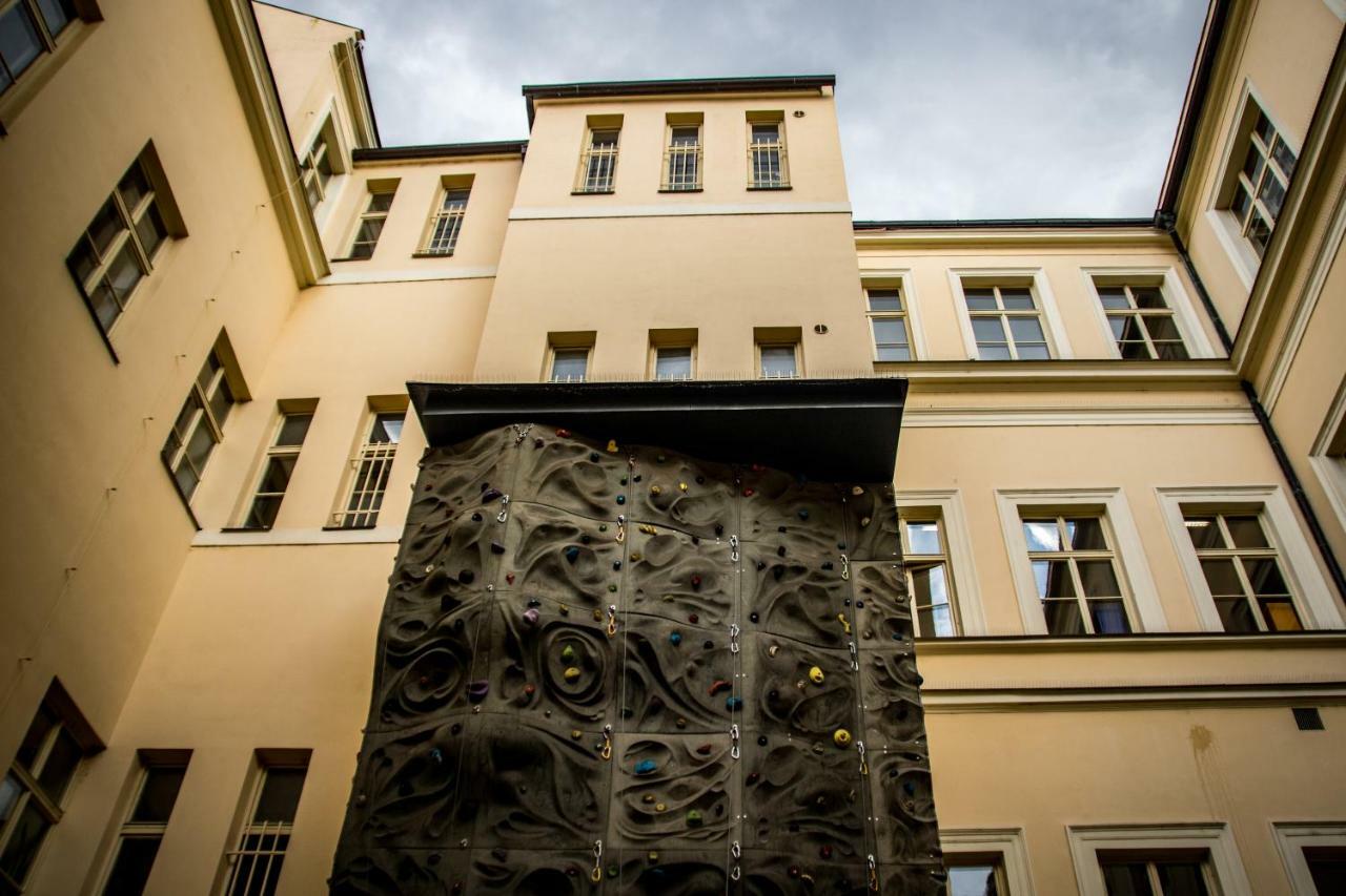 In School Hostel Praha