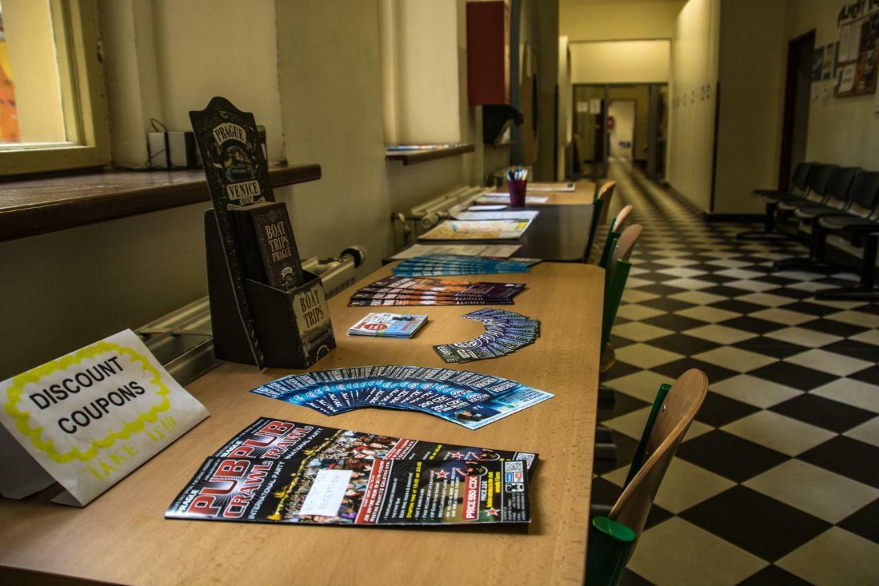 Hostel In School * Prag