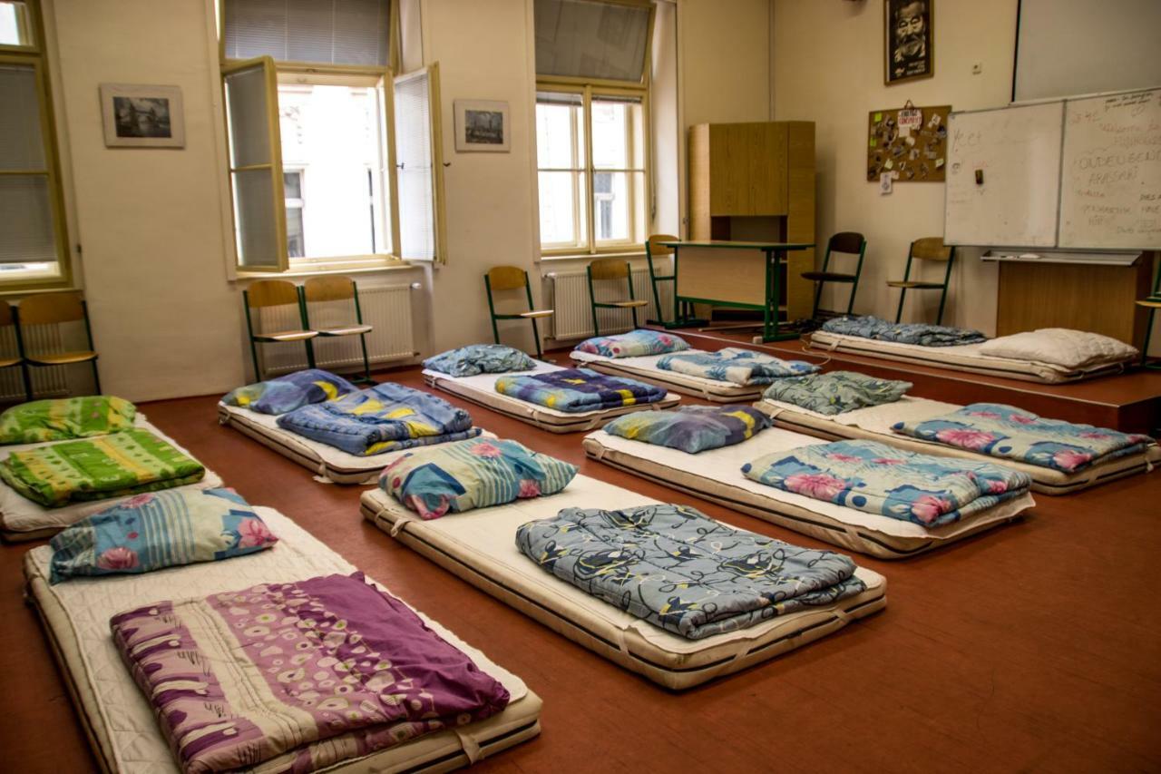 Hostel In School Hostel Prag